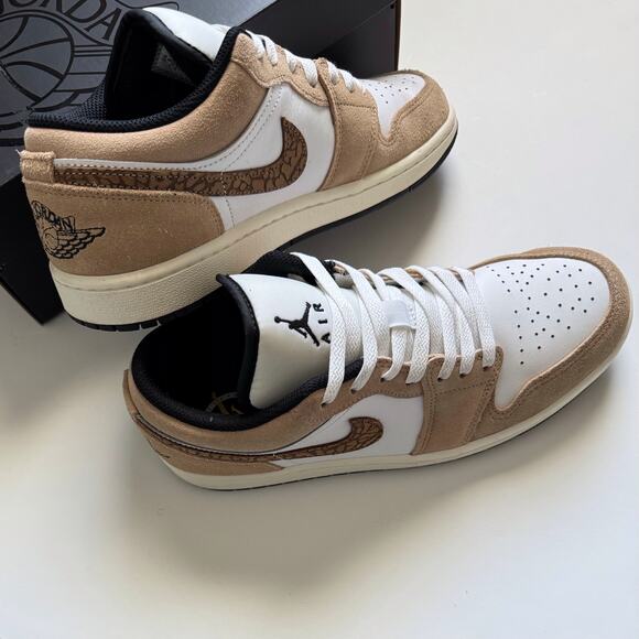 AIR JORDAN 1 LOW SE Size US Men 8/ Women 9.5 - Picture 6 of 9